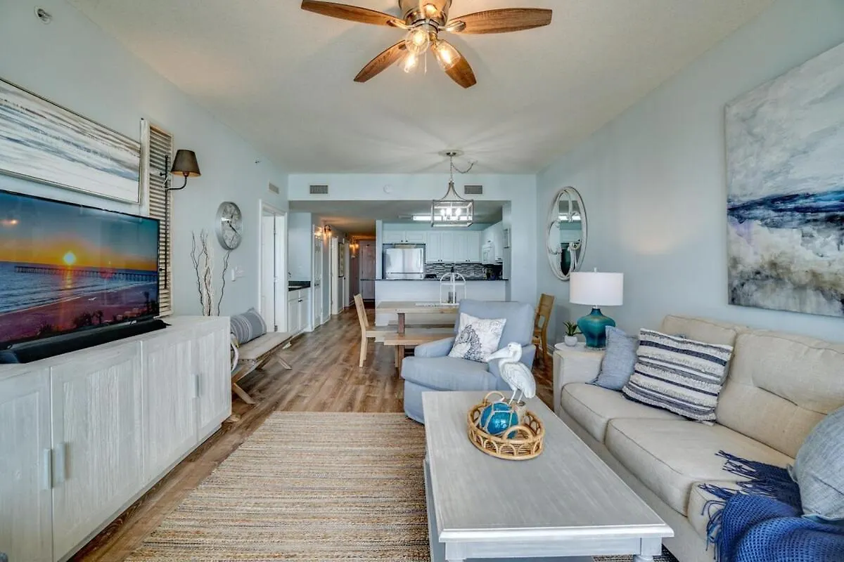 408E Calypso Elegant Beach Front Beach Svc Included Panama City Beach